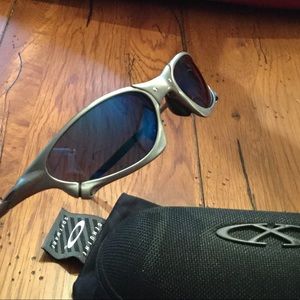 Polarized Oakley sunglasses